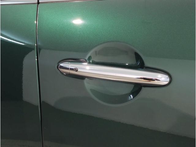 ＭＩＮＩ クーパー　クロスオーバー　ブリティッシュレーシンググリーン　ペッパーＰＫＧ　アダプティブＬＥＤヘッドライト　クロームラインエクステリア　ＨＤＤナビ　リヤビューカメラ　アンビエントライト（69枚目）