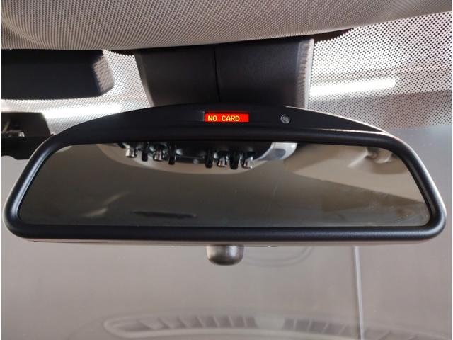 ＭＩＮＩ クーパー　クロスオーバー　ブリティッシュレーシンググリーン　ペッパーＰＫＧ　アダプティブＬＥＤヘッドライト　クロームラインエクステリア　ＨＤＤナビ　リヤビューカメラ　アンビエントライト（72枚目）