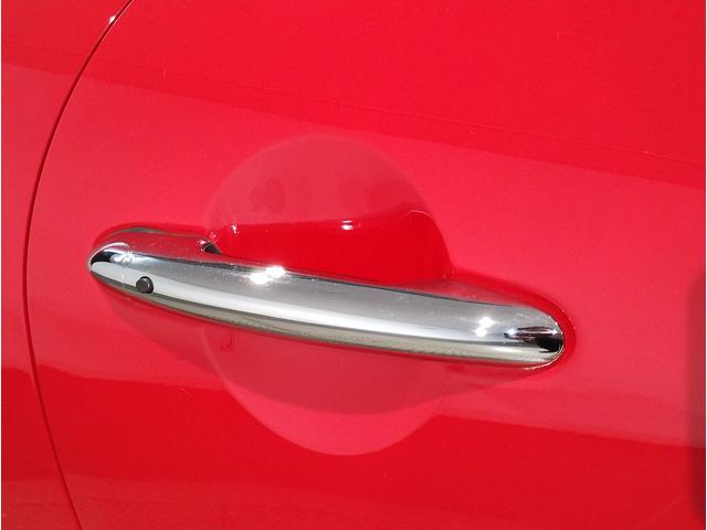 ＭＩＮＩ クーパーＤ　２年保証　ワンオーナー　ペッパーパッケージ　カメラパッケージ　シートヒーター　純正１５インチアルミホイール　クロスシート　前後障害物センサー　衝突被害軽減ブレーキ　バックカメラ　スペアキー（21枚目）