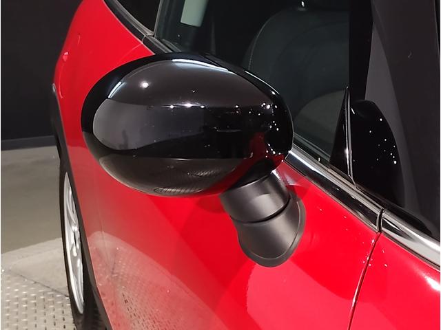 ＭＩＮＩ クーパーＤ　２年保証　ワンオーナー　ペッパーパッケージ　カメラパッケージ　シートヒーター　純正１５インチアルミホイール　クロスシート　前後障害物センサー　衝突被害軽減ブレーキ　バックカメラ　スペアキー（66枚目）