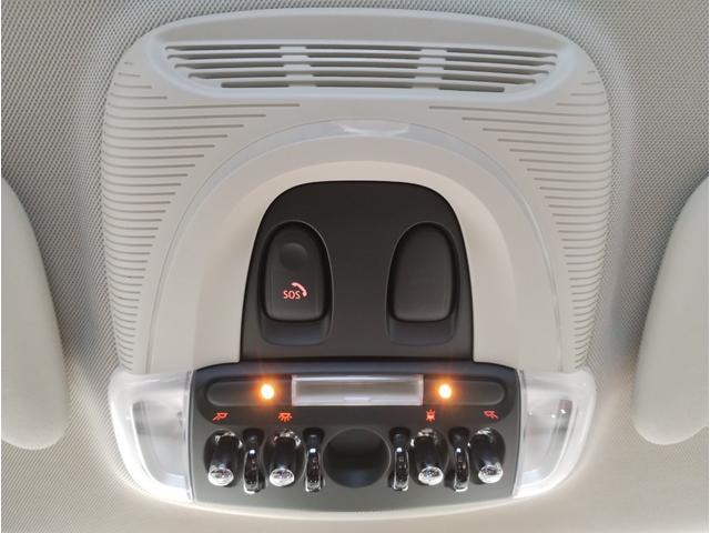 ＭＩＮＩ クーパーＤ　２年保証　ワンオーナー　ペッパーパッケージ　カメラパッケージ　シートヒーター　純正１５インチアルミホイール　クロスシート　前後障害物センサー　衝突被害軽減ブレーキ　バックカメラ　スペアキー（68枚目）