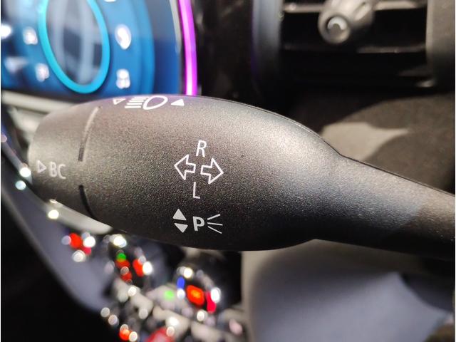 ＭＩＮＩ クーパーＤ　２年保証　ワンオーナー　ペッパーパッケージ　カメラパッケージ　シートヒーター　純正１５インチアルミホイール　クロスシート　前後障害物センサー　衝突被害軽減ブレーキ　バックカメラ　スペアキー（70枚目）