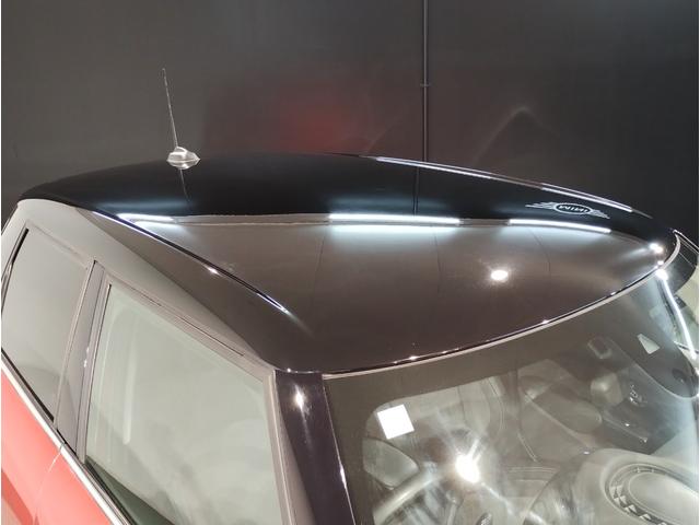 ＭＩＮＩ ローズウッドエディション　全国２００台限定車　ハーフレザーシート　純正１６インチアルミホイール　オートクルーズコントロール　バックカメラ　障害物センサー　衝突軽減ブレーキ／車線逸脱防止　コンフォートアクセス　社外ＥＴＣ（68枚目）