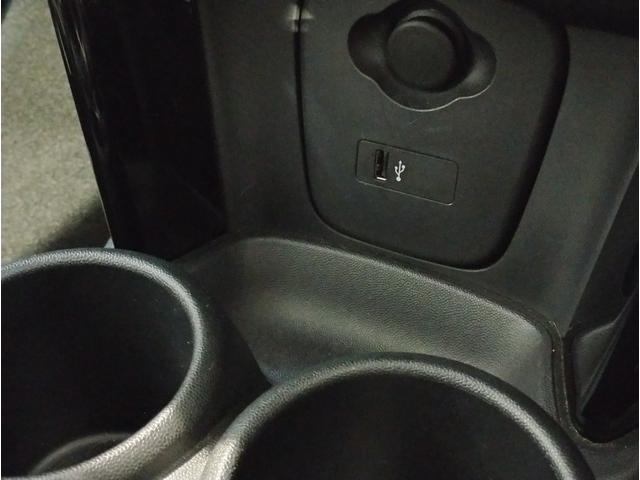ＭＩＮＩ クーパーＳＤ　アクティブクルーズコントロール　純正１７インチアルミホイール　クロスシート　ペッパーパッケージ　カメラパッケージ　前後障害物センサー　ＬＥＤヘッドライト　ブラックルーフ　バックカメラ　衝突被害軽減Ｂ（49枚目）
