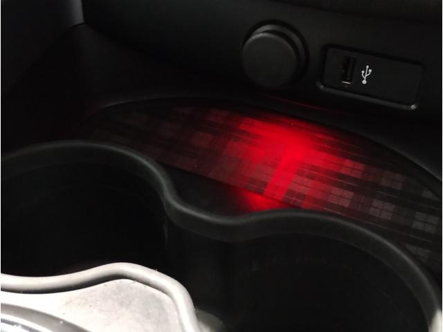 MINI クラブマン・サヴィル・ロウ・エディション 特別仕様車 レザレットシート アクティブクルーズコントロール シートヒーター バックカメラ 衝突被害軽減ブレーキ 18インチアルミホイール 専用ルーフ・ステッカー・サイドスカットル・スカッフプレート(23枚目)