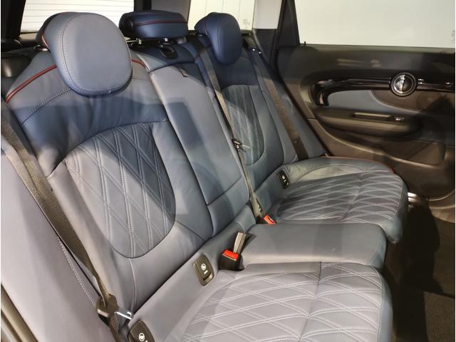 ＭＩＮＩ クーパーＳ　クラブマン　ＡＣＣ　ガラスサンルーフ　レザーシート　シートヒーター　電動シート　ドライビングアシスト　ペッパーＰＫＧ　ＬＥＤライト　Ｂｌｕｅｔｏｏｔｈ　ＥＴＣ　ＨＤＤナビ　バックカメラ（13枚目）