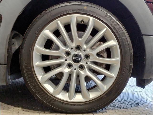 ＭＩＮＩ クーパーＳ　クラブマン　ＡＣＣ　ガラスサンルーフ　レザーシート　シートヒーター　電動シート　ドライビングアシスト　ペッパーＰＫＧ　ＬＥＤライト　Ｂｌｕｅｔｏｏｔｈ　ＥＴＣ　ＨＤＤナビ　バックカメラ（40枚目）