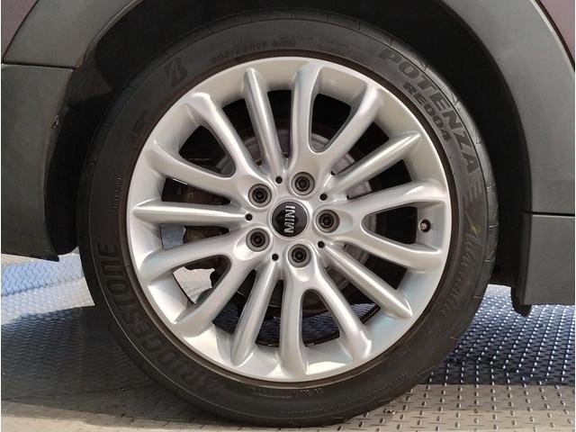 ＭＩＮＩ クーパーＳ　クラブマン　ＡＣＣ　ガラスサンルーフ　レザーシート　シートヒーター　電動シート　ドライビングアシスト　ペッパーＰＫＧ　ＬＥＤライト　Ｂｌｕｅｔｏｏｔｈ　ＥＴＣ　ＨＤＤナビ　バックカメラ（42枚目）