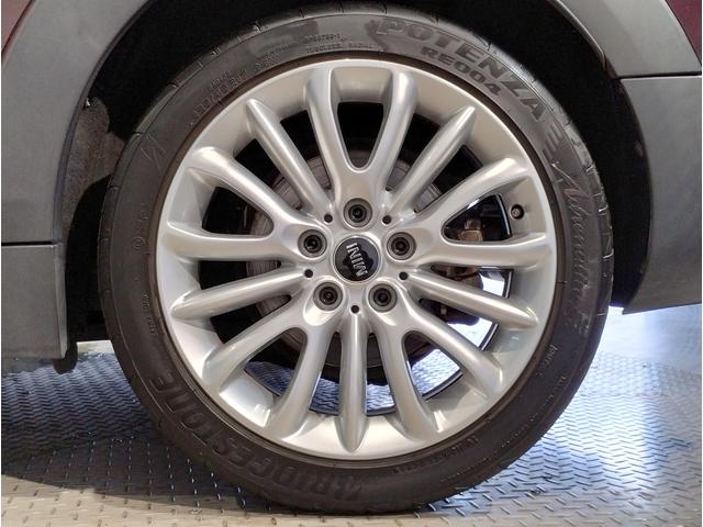 ＭＩＮＩ クーパーＳ　クラブマン　ＡＣＣ　ガラスサンルーフ　レザーシート　シートヒーター　電動シート　ドライビングアシスト　ペッパーＰＫＧ　ＬＥＤライト　Ｂｌｕｅｔｏｏｔｈ　ＥＴＣ　ＨＤＤナビ　バックカメラ（43枚目）