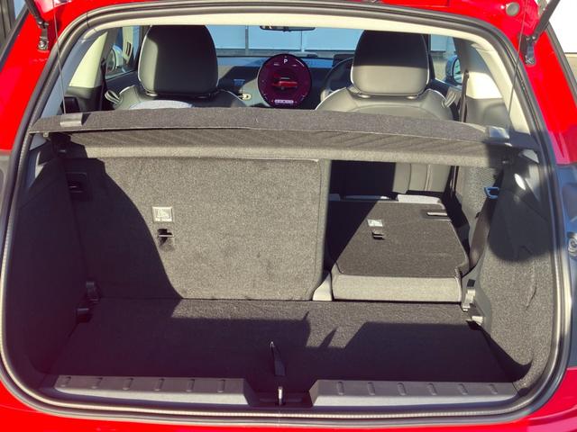 ご遠方の方で、トランクのサイズ感などがわからない方もお気軽にお問い合わせください。実際にセールスマンが測定したり、お客様の立場に立ってご紹介いたします。