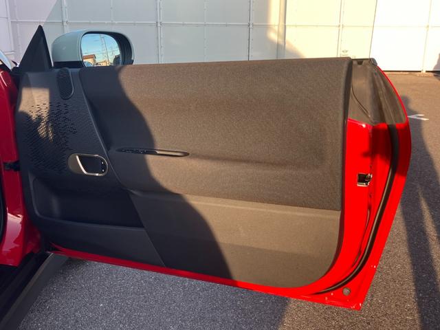 ＭＩＮＩのドアを閉めた時の重厚感は所有者様の満足度を高めてくれます。