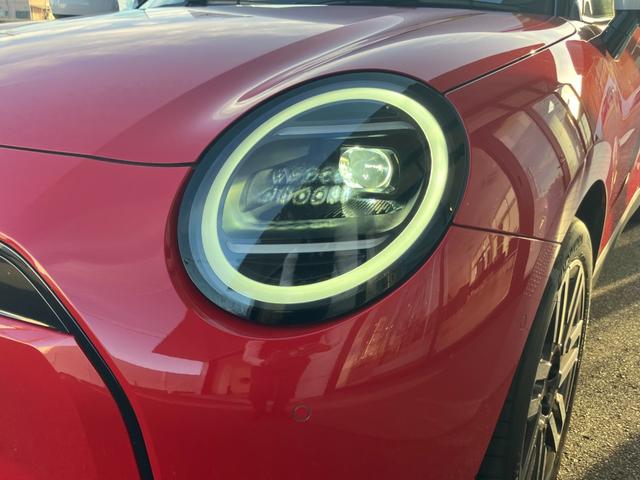 「このような写真がみたい」などご要望をいただければお客様のご希望に沿ったお写真を撮影してお送りいたします。お気軽にお問い合わせくださいませ。