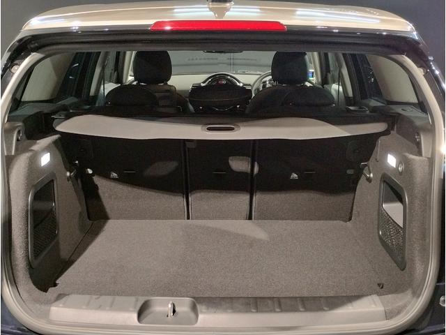 MINI クーパーD クラブマン アクティブクルーズコントロール 衝突軽減ブレーキ/車線逸脱防止 純正17インチアルミホイール LEDヘッドライト ドライビングモード バックカメラ 前後障害物センサー コンフォートアクセス ETC(17枚目)