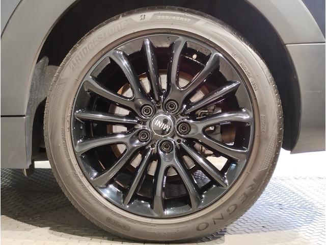 MINI クーパーD クラブマン アクティブクルーズコントロール 衝突軽減ブレーキ/車線逸脱防止 純正17インチアルミホイール LEDヘッドライト ドライビングモード バックカメラ 前後障害物センサー コンフォートアクセス ETC(42枚目)