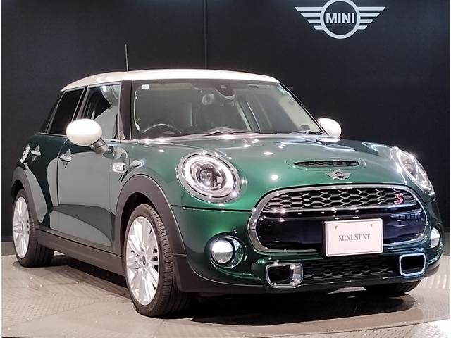 モデルが変わっても一目でＭＩＮＩと分かるアイコンはそのままに、その時代に合わせた最新の技術、安全装備を搭載させております。