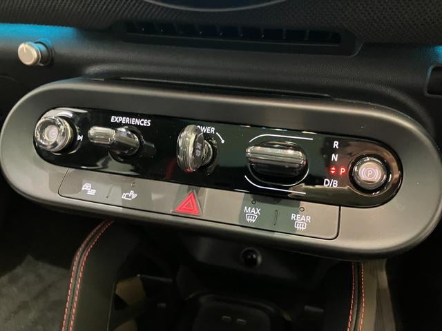 MINI JCW エースマンE ジョンクーパーワークス・トリム 弊社デモカー ドライビングアシスト アダプティブLEDライト 純正20AW シートヒーター ステアリングヒーター 全方位 ヘッドアップディスプレイ Apple Carplay Android Auto(11枚目)