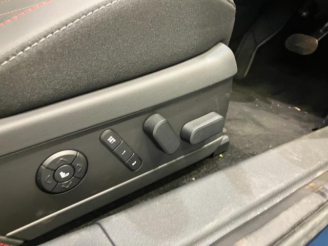 MINI JCW エースマンE ジョンクーパーワークス・トリム 弊社デモカー ドライビングアシスト アダプティブLEDライト 純正20AW シートヒーター ステアリングヒーター 全方位 ヘッドアップディスプレイ Apple Carplay Android Auto(23枚目)