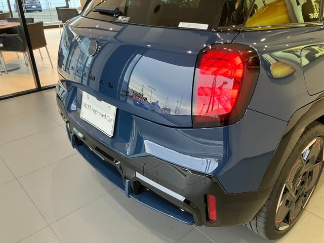 MINI JCW エースマンE ジョンクーパーワークス・トリム 弊社デモカー ドライビングアシスト アダプティブLEDライト 純正20AW シートヒーター ステアリングヒーター 全方位 ヘッドアップディスプレイ Apple Carplay Android Auto(64枚目)