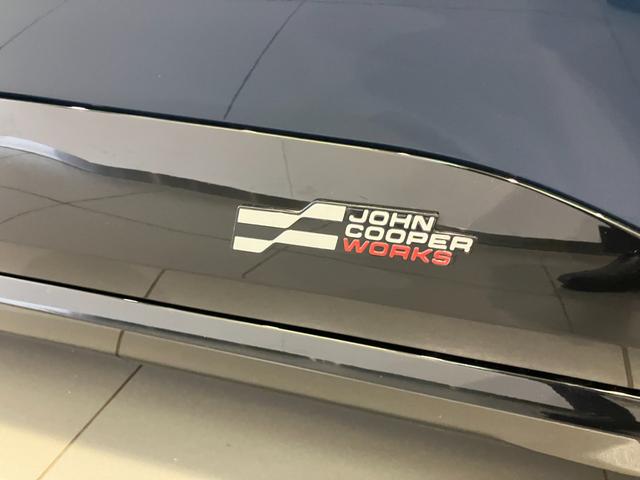 MINI JCW エースマンE ジョンクーパーワークス・トリム 弊社デモカー ドライビングアシスト アダプティブLEDライト 純正20AW シートヒーター ステアリングヒーター 全方位 ヘッドアップディスプレイ Apple Carplay Android Auto(73枚目)