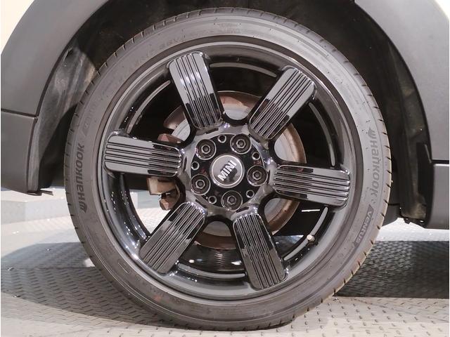 ＭＩＮＩ クーパーＳＤ　クラシック・トリム　ワンオーナー　純正１７インチアルミホイール　デジタルメーター　オートクルーズコントロール　バックカメラ　前後障害物センサー　衝突軽減ブレーキ／車線逸脱防止　オートエアコン　アンビエントライト（39枚目）