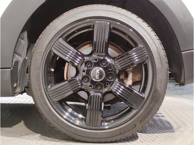 ＭＩＮＩ クーパーＳＤ　クラシック・トリム　ワンオーナー　純正１７インチアルミホイール　デジタルメーター　オートクルーズコントロール　バックカメラ　前後障害物センサー　衝突軽減ブレーキ／車線逸脱防止　オートエアコン　アンビエントライト（40枚目）