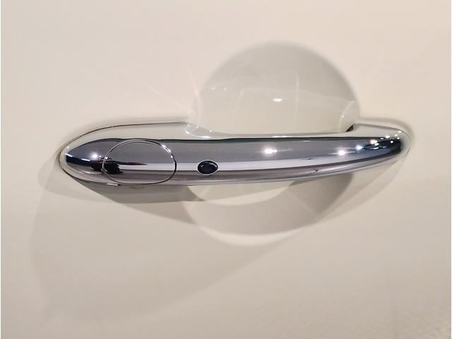 ＭＩＮＩ クーパーＳＤ　クラシック・トリム　ワンオーナー　純正１７インチアルミホイール　デジタルメーター　オートクルーズコントロール　バックカメラ　前後障害物センサー　衝突軽減ブレーキ／車線逸脱防止　オートエアコン　アンビエントライト（67枚目）