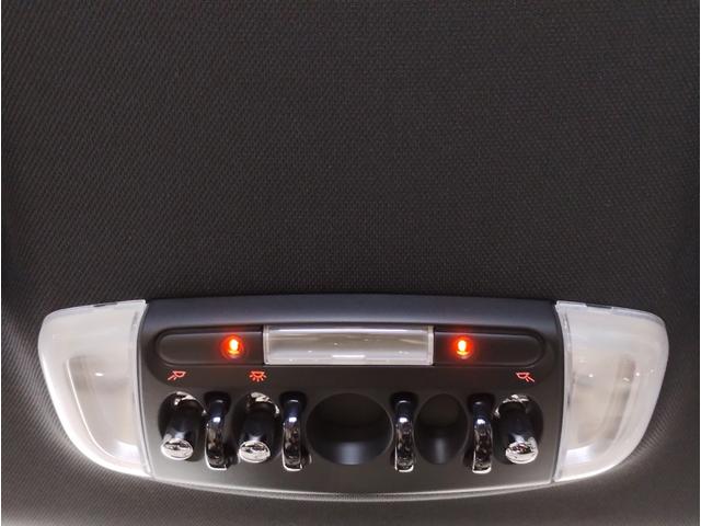 MINI ジョンクーパーワークス トラックスタイル HDDナビゲーション シートヒーター 6速ミッション レザーシート クルーズコントロール LEDヘッドライト サテライトグレーレザーシート ミラー型ETC プッシュスタート(27枚目)