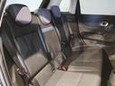 シートに深く腰掛けることが出来るため、長距離ドライブでも快適で疲れにくいです。