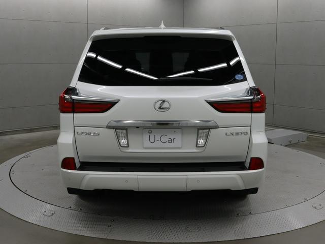 ＬＸ ＬＸ５７０　マークレビンソンプレミアムサラウンドサウンドシステム／リヤエンターテインメントシステム／置くだけ充電／２７５－５０Ｒ２１アルミホイール（3枚目）