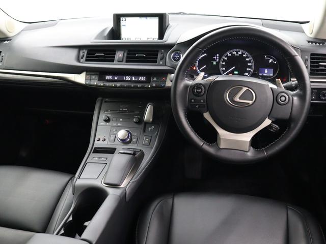 ＣＴ ＣＴ２００ｈ　バージョンＣ　／ナビゲーション／バックモニター／ＥＴＣ／ＬＥＤヘッドランプ／クリアランスソナー／合成皮革シート（10枚目）