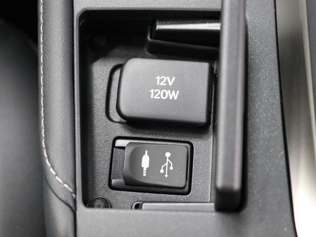 ＣＴ ＣＴ２００ｈ　バージョンＣ　／ナビゲーション／バックモニター／ＥＴＣ／ＬＥＤヘッドランプ／クリアランスソナー／合成皮革シート（21枚目）