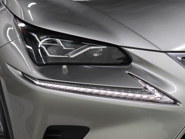 ＮＸ ＮＸ３００ｈ　バージョンＬ　パノラマルーフ　セミアリニン本革シート　前後シートヒーター　１０．３型ワイドナビ　パノラミックビューモニター　リア電動シート（27枚目）