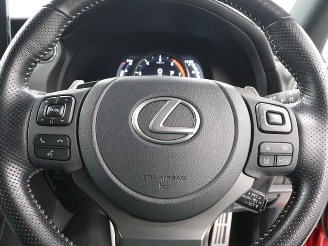 ＩＳ ＩＳ３００　ＦスポーツモードブラックＳ　ムーンルーフ　パノラミックビューモニター　モードブラック専用内装　マットブラックアルミホイール　オプションカラーラディアントレッド（11枚目）