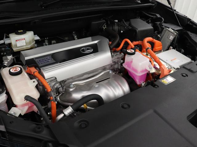 ＮＸ ＮＸ３００ｈ　Ｆスポーツ　パノラミックビューモニター　３眼式フルＬＥＤヘッドライト　パノラマルーフ　ブラインドスポットモニター　リアクロストラフィックアラート（18枚目）