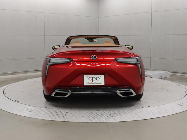 ＬＣ ＬＣ５００　コンバーチブル　トルセンＬＳＤ　２１インチアルミホイール　ヘッドアップディスプレイ　マークレビンソンプレミアムサウンドシステム　オレンジブレーキキャリパー（3枚目）
