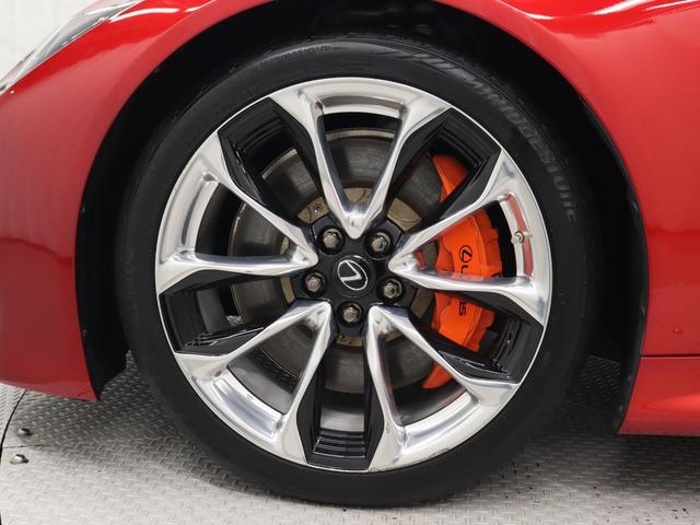 ＬＣ ＬＣ５００　コンバーチブル　トルセンＬＳＤ　２１インチアルミホイール　ヘッドアップディスプレイ　マークレビンソンプレミアムサウンドシステム　オレンジブレーキキャリパー（19枚目）