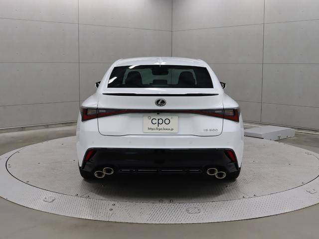 IS IS500 Fスポーツパフォーマンス V8 5000ccエンジン パンク修理キット IS500専用アルミホイール 10.3インチワイドナビ 全方位カメラ レーダークルーズコントロール(3枚目)