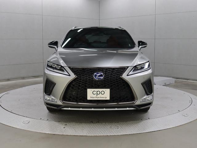 ＲＸ ＲＸ４５０ｈ　Ｆスポーツ　パノラミックビューモニター　セカンドパワーシート　パノラマルーフ　ルーフレール　３眼フルＬＥＤヘッドライト　ＩＴＳコネクト（5枚目）