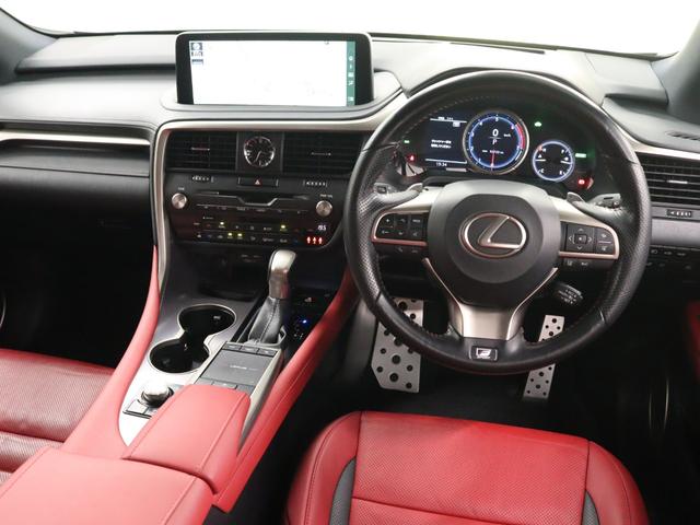 ＲＸ ＲＸ４５０ｈ　Ｆスポーツ　パノラミックビューモニター　セカンドパワーシート　パノラマルーフ　ルーフレール　３眼フルＬＥＤヘッドライト　ＩＴＳコネクト（8枚目）