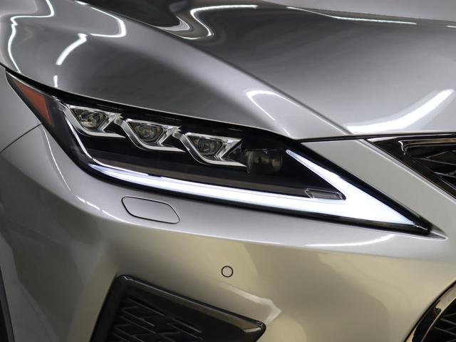 ＲＸ ＲＸ４５０ｈ　Ｆスポーツ　パノラミックビューモニター　セカンドパワーシート　パノラマルーフ　ルーフレール　３眼フルＬＥＤヘッドライト　ＩＴＳコネクト（17枚目）