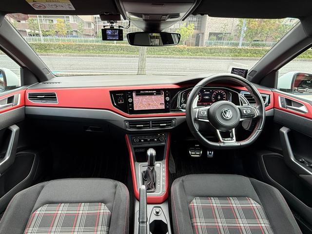 ポロGTI ベースグレード セーフティパッケージ DiscoverProパッケージ テクノロジーパッケージ デジタルメーター ACC レーンキープアシスト ブラインドスポット 純正SSDナビ フルセグTV バックモニター PDC(5枚目)
