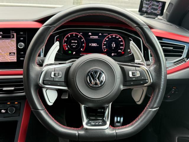 ポロGTI ベースグレード セーフティパッケージ DiscoverProパッケージ テクノロジーパッケージ デジタルメーター ACC レーンキープアシスト ブラインドスポット 純正SSDナビ フルセグTV バックモニター PDC(15枚目)
