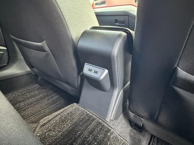 ポロGTI ベースグレード セーフティパッケージ DiscoverProパッケージ テクノロジーパッケージ デジタルメーター ACC レーンキープアシスト ブラインドスポット 純正SSDナビ フルセグTV バックモニター PDC(21枚目)