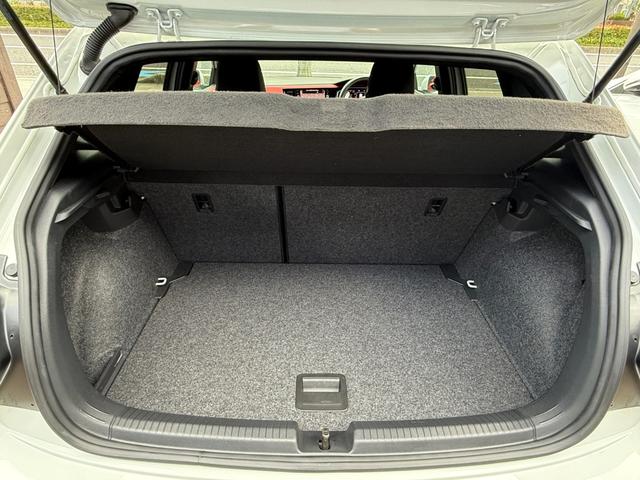 ポロGTI ベースグレード セーフティパッケージ DiscoverProパッケージ テクノロジーパッケージ デジタルメーター ACC レーンキープアシスト ブラインドスポット 純正SSDナビ フルセグTV バックモニター PDC(26枚目)