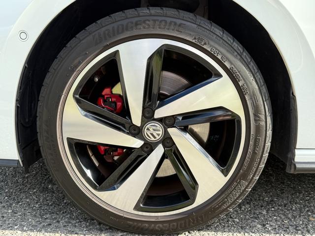 ポロGTI ベースグレード セーフティパッケージ DiscoverProパッケージ テクノロジーパッケージ デジタルメーター ACC レーンキープアシスト ブラインドスポット 純正SSDナビ フルセグTV バックモニター PDC(52枚目)