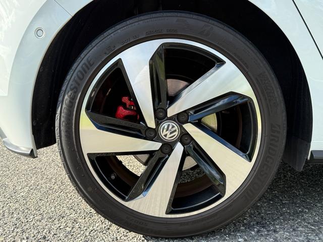 ポロGTI ベースグレード セーフティパッケージ DiscoverProパッケージ テクノロジーパッケージ デジタルメーター ACC レーンキープアシスト ブラインドスポット 純正SSDナビ フルセグTV バックモニター PDC(55枚目)