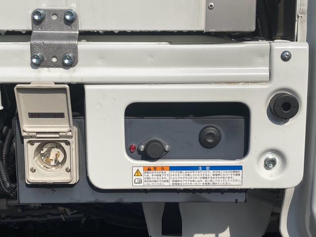 キャリイトラック 冷凍車2WAY エアコン パワステ パワーウィンドウ エアバック ABS 集中ドアロック キーレス 両側スライドドア(8枚目)