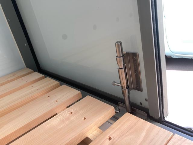 キャリイトラック 冷凍車2WAY エアコン パワステ パワーウィンドウ エアバック ABS 集中ドアロック キーレス 両側スライドドア(19枚目)