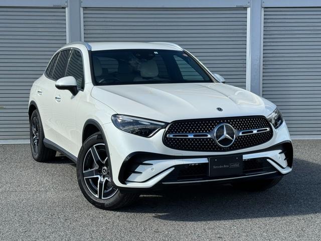 ＧＬＣ２２０ｄ　４マチック　ドライバーズパッケージ　認定中古車２年保証　ワンオーナー　ブルメスターサウンドシステム　シートヒーター前席　フットトランクオープナー　３６０度カメラ　アダブティブクルーズコントロール　レザーシート　電動リアゲート(11枚目)