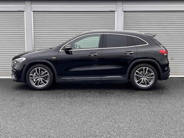 ＧＬＡクラス ＧＬＡ３５　４マチック　認定中古車二年保証　１オーナー　パノラミックスライディングルーフ　ハーフレザーシート　メモリー付パワーシート　電動リアゲート　レーダーセーフティパッケージ　ナビゲーションパッケージ　ＬＥＤヘッドライト（6枚目）